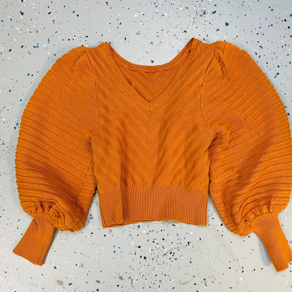 Puffy Sleeve Orange low V neck sweater size Small